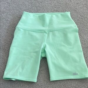 ALO Yoga bike shorts